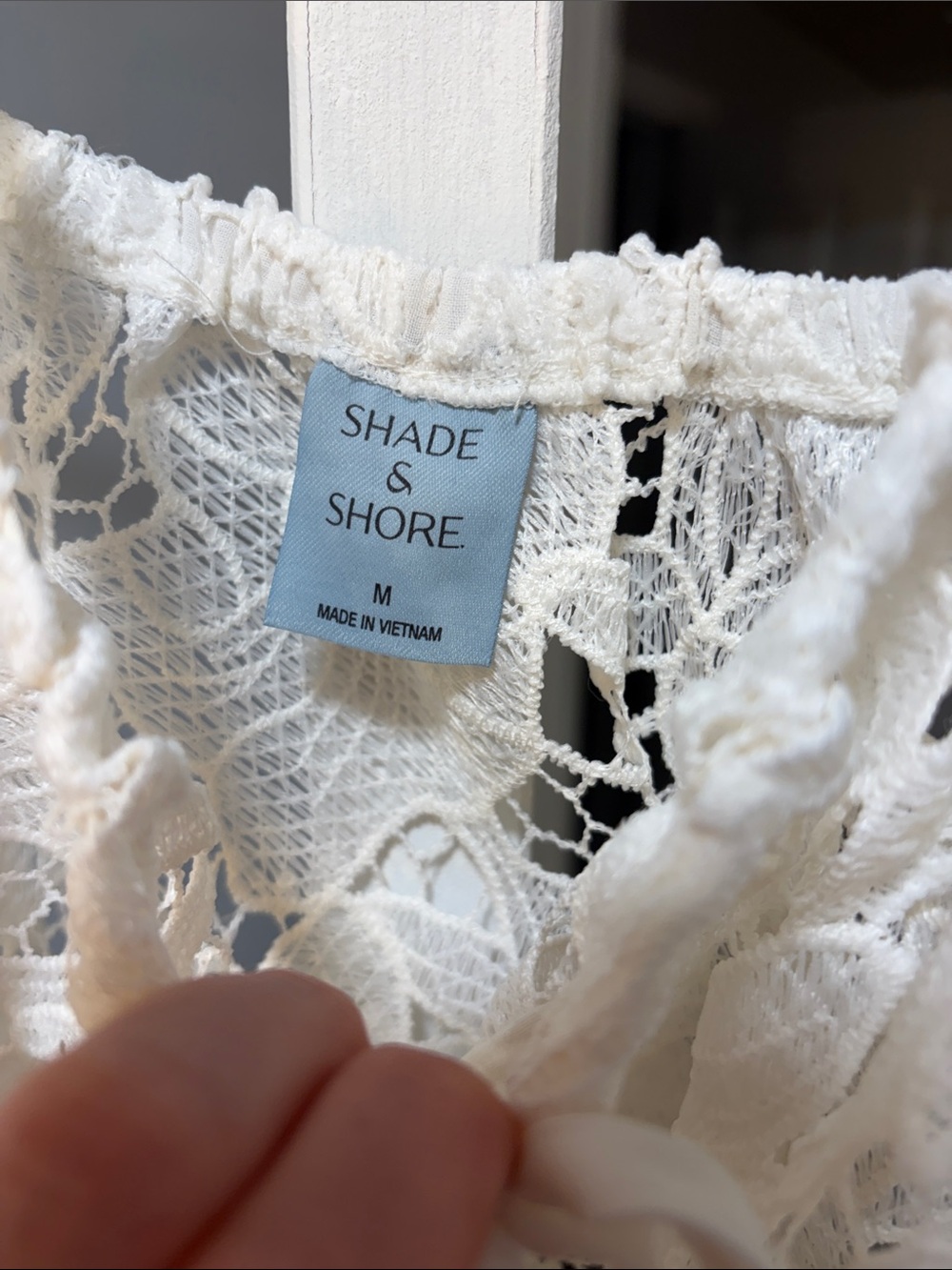 BNWT shade and shore White Crochet Swim Cover-Up - Picture 3 of 5
